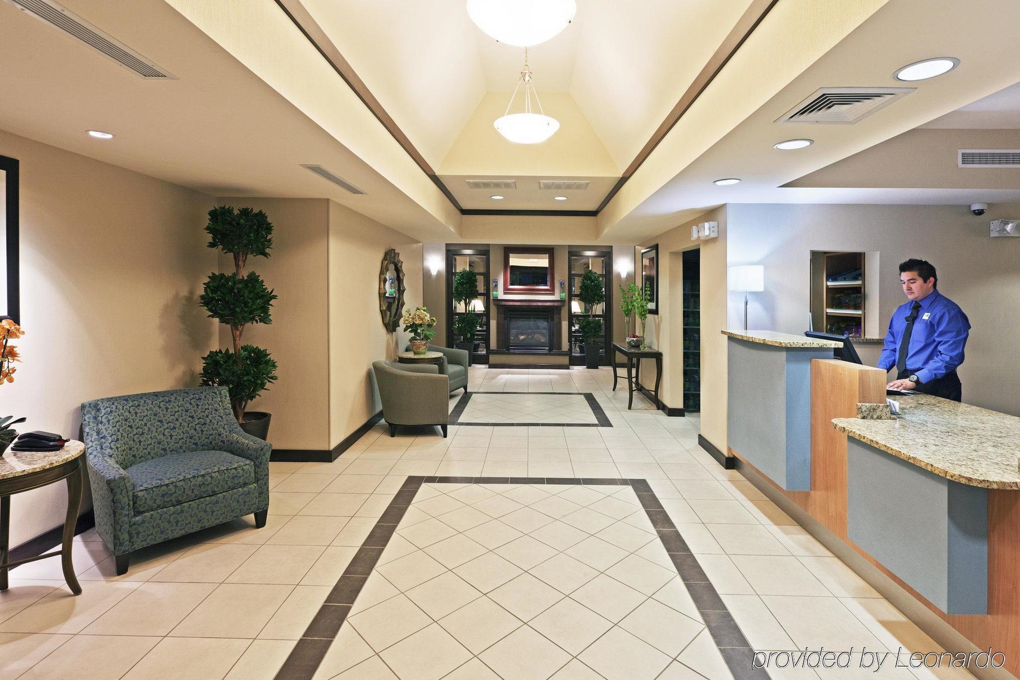 Holiday Inn Express & Suites El Paso Airport, An Ihg Hotel Interior photo